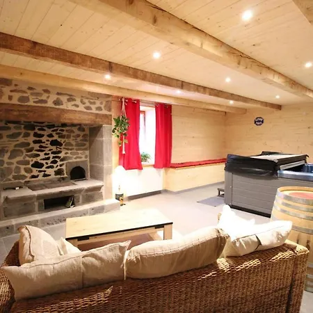 Vakantiehuis Maison Renovee, Proche Station Super-lioran, 3 Chambres, Inclus, Animaux Acceptes. - Fr-1-742-474 Neussargues en Pinatelle